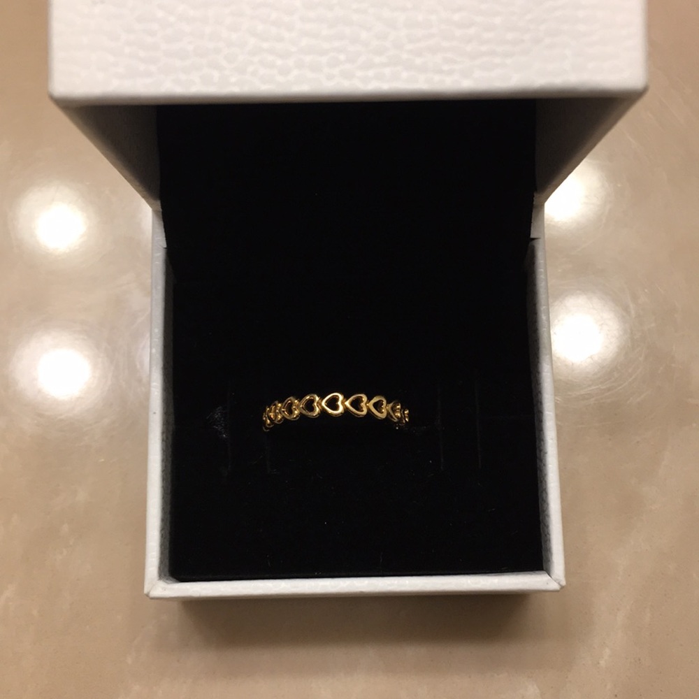 Pandora heart ring